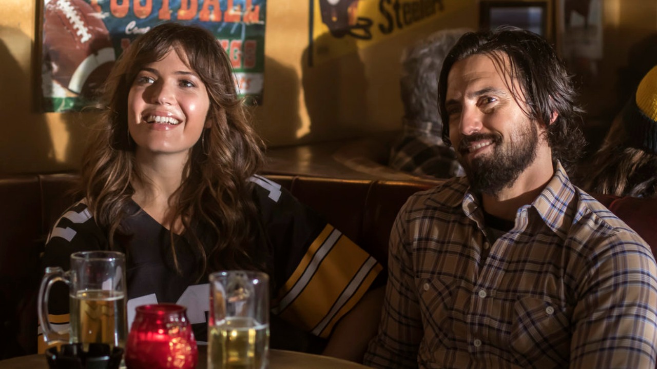 THIS IS US -- "The Game Plan" Episode 105 -- Pictured: (l-r) Mandy Moore as Rebecca, Milo Ventimiglia as Jack -- (Photo by: Ron Batzdorff/NBC)